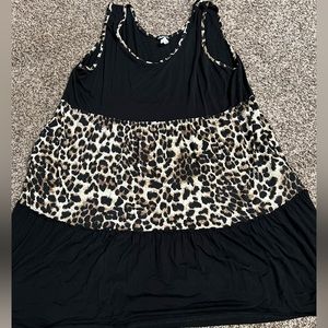 Black leopard sleeveless dress